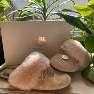 Coach Carra Fur Trim Beige Slippers